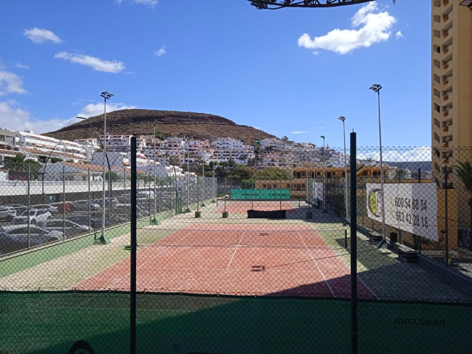 Firstline Apartment Los Cristianos Arona  Exterior photo